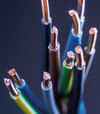 Elektro-Produkte – Stecker, Steckdosen, Schalter, Gleichrichter, Motoren, Kabel, Platinen